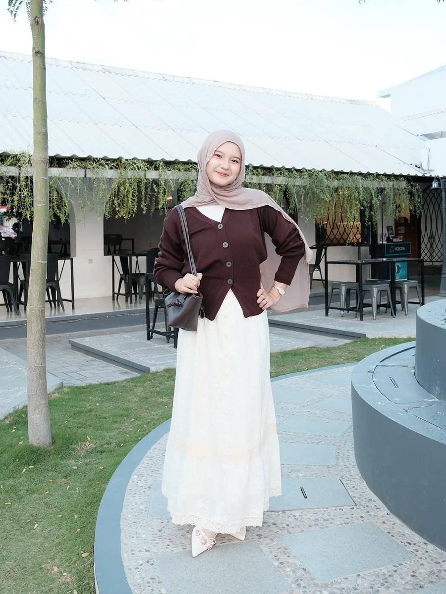 Siska Amera (instagram.com/siskaamera)