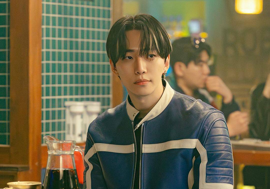 still cut drama Korea Typhoon Family (instagram.com/tvn_drama)