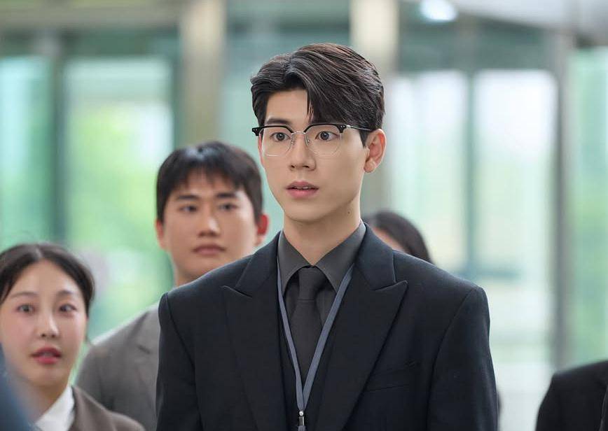 still cut drama Korea Shin's Project