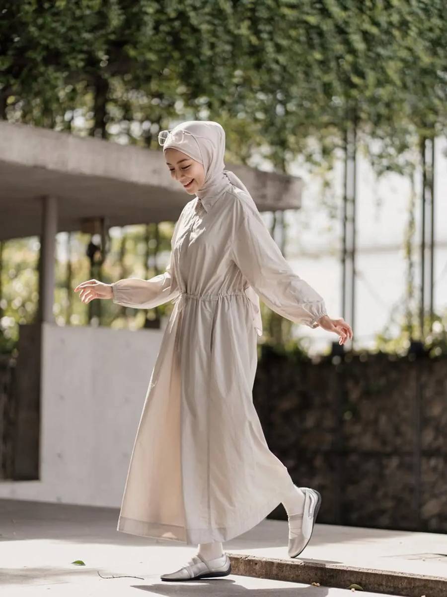 potret ide OOTD hijab yang energik ala Mira Filzah (instagram.com/mfmirafilzah)