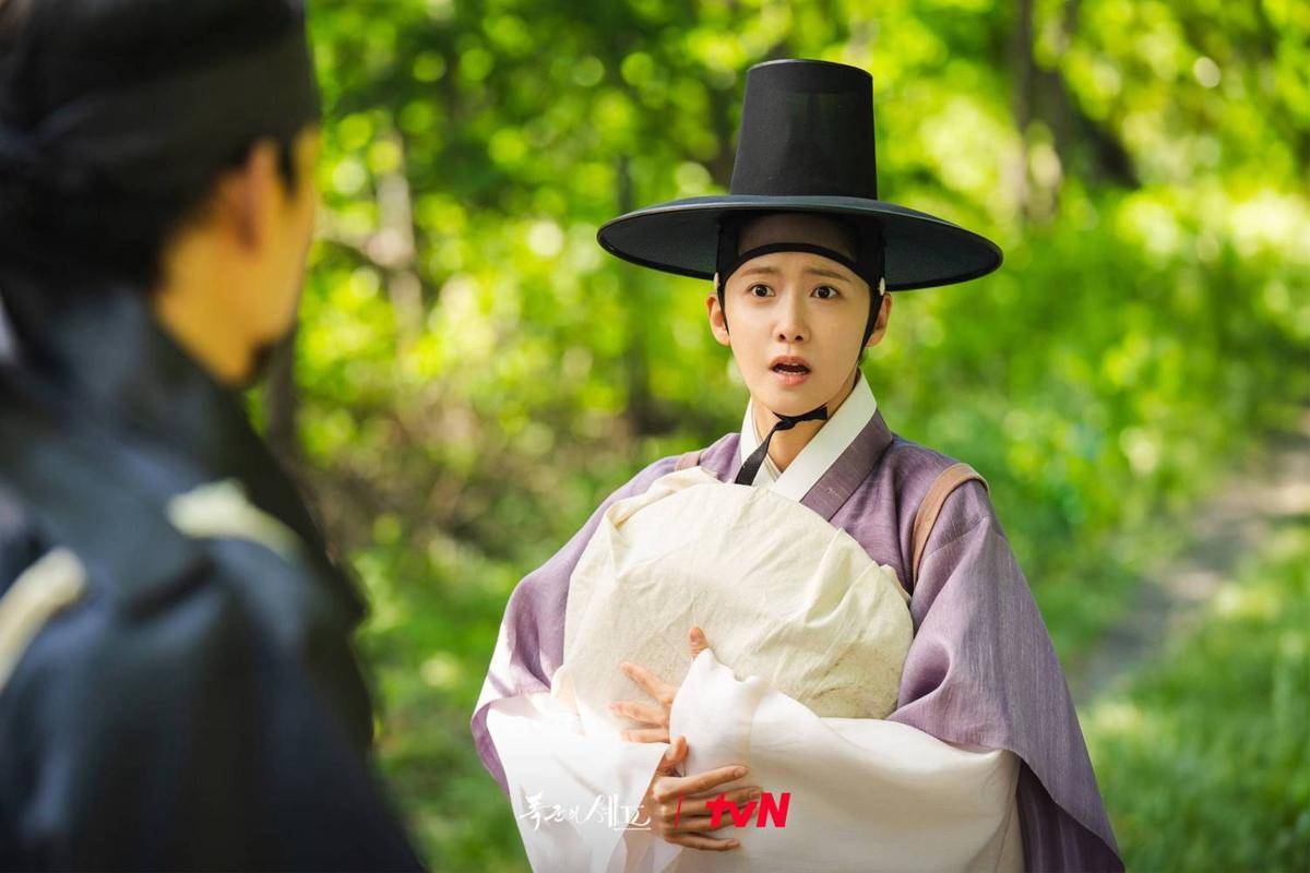 Cuplikan drama Korea Bon Appetit, Your Majesty (dok. tvN/Bon Appetit, Your Majesty)