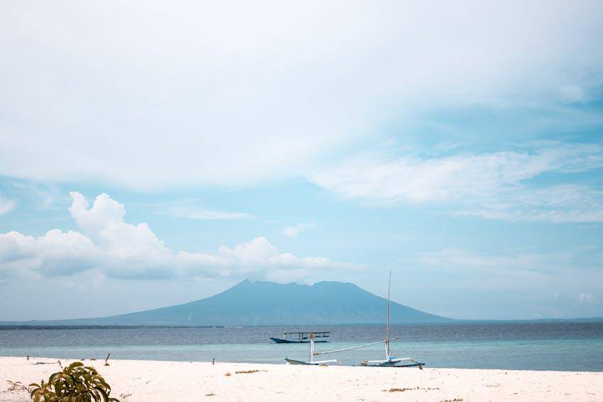 potret pesona Pantai Boom Banyuwangi (pexels.com/selpa okta prima tysmayer)