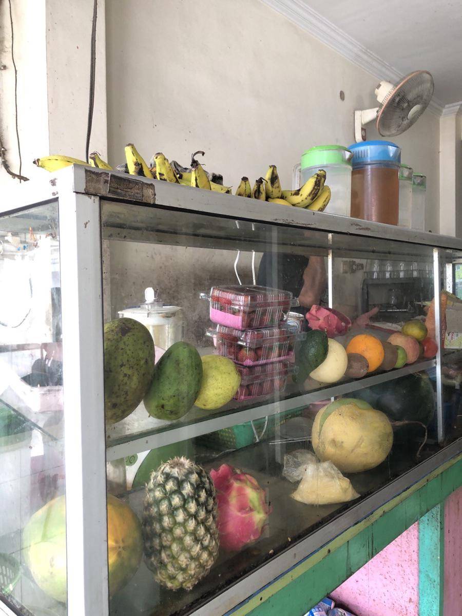 Jus Pak Lebah, Jus Jumbo Legendaris Favorit Mahasiswa UGM