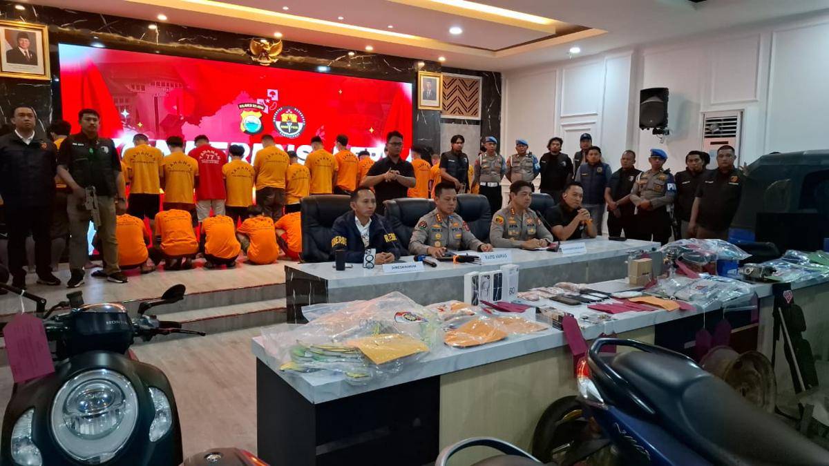 Polisi sudah menangkap 53 orang terduga pelaku dan telah dijadikan sebagai tersangka terkait unjuk rasa pada 29 Agustus 2025 lalu. (IDN Times/Darsil Yahya)
