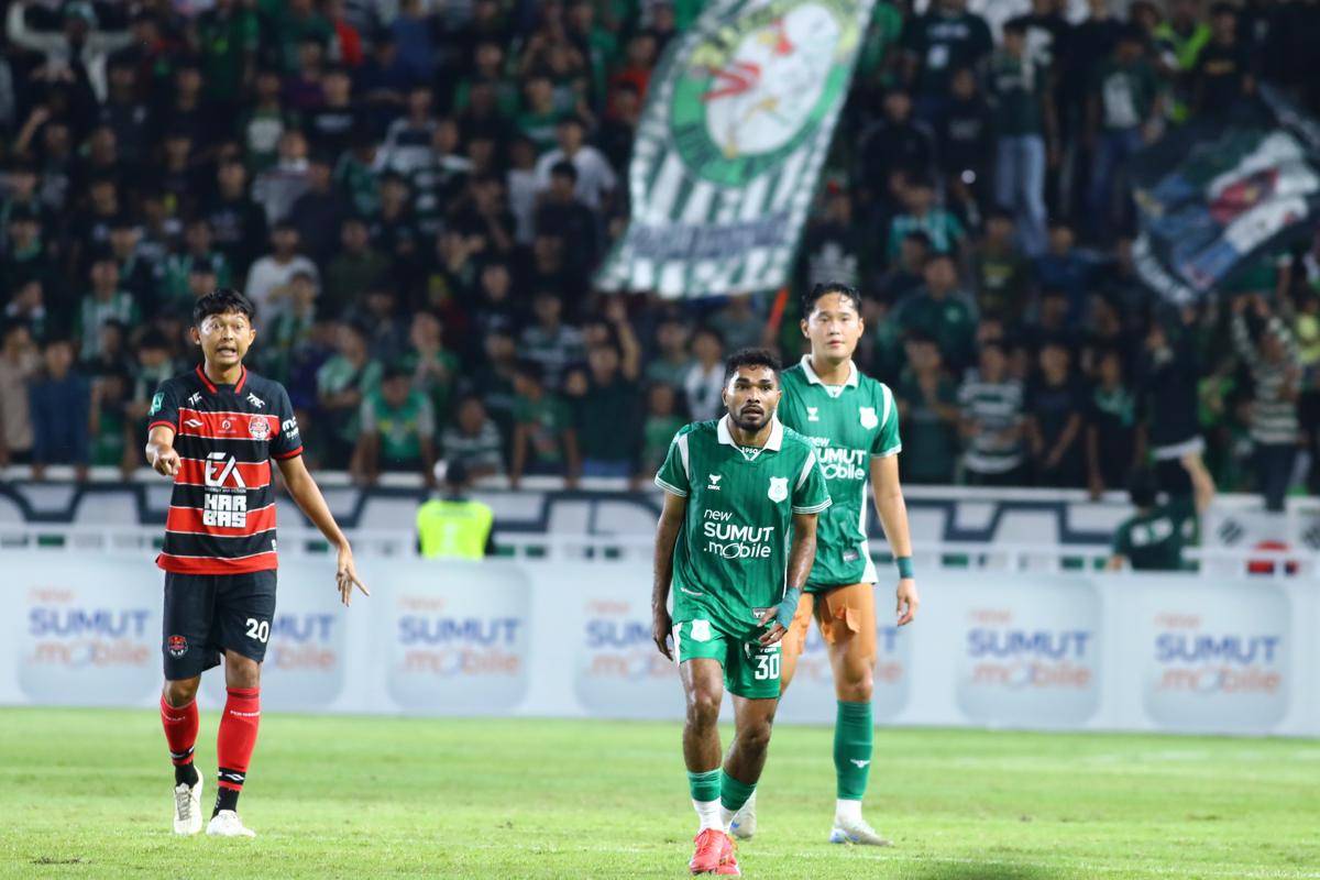 Pemain anyar PSMS Rifal Lastori saat bersua Persekat Tegal (IDN Times/Doni Hermawan)