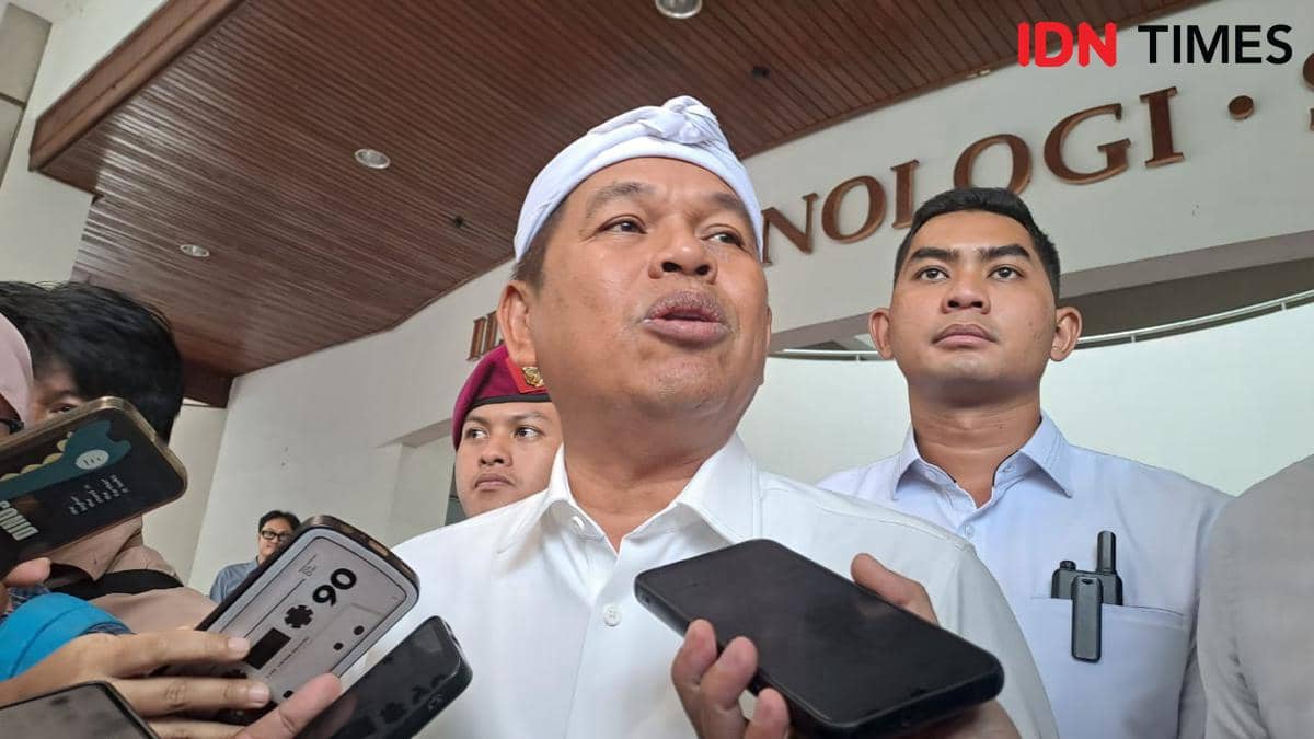 Gubernur Jabar, Dedi Mulyadi (IDN Times/Azzis Zulkhairil)