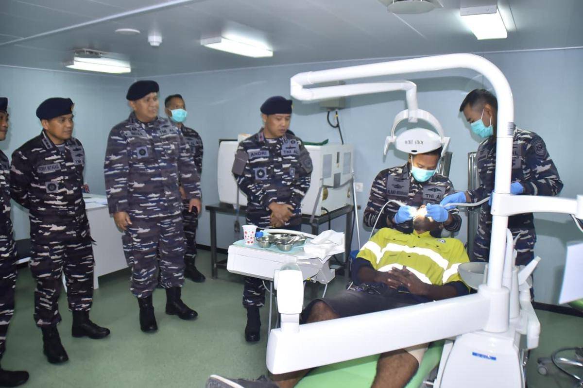 TNI AL melayani cek kesehatan gratis di RS laut