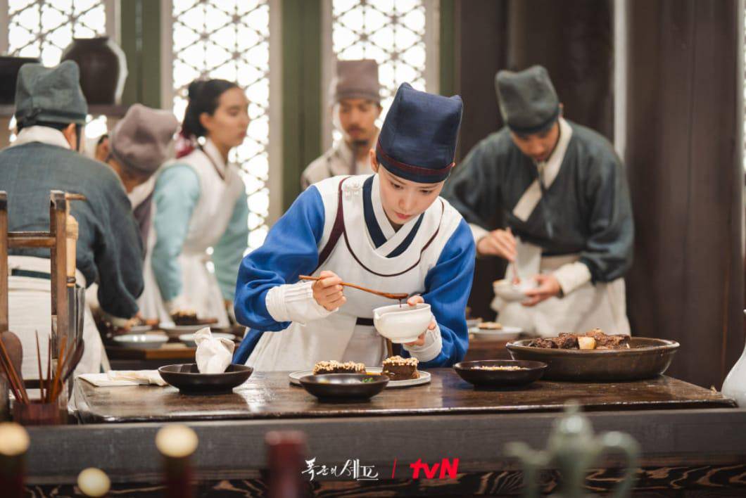 Yoona SNSD di KDrama Bon Appétit, Your Majesty (dok.tvN/Bon Appétit, Your Majesty)
