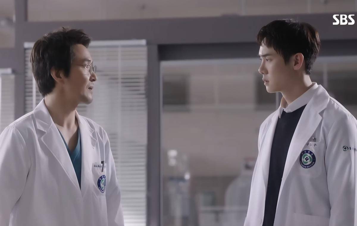 Drama Dr. Romantic (dok. SBS/Dr. Romantic)