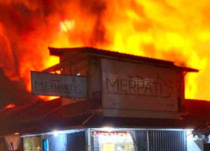 Kebakaran Pasar Surade (IDN Times/Istimewa)