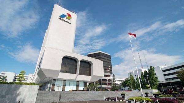 Gedung Pertamina pusat di Jakarta, kini jadi sorotan publik usai mencuatnya skandal korupsi impor minyak mentah dan BBM.