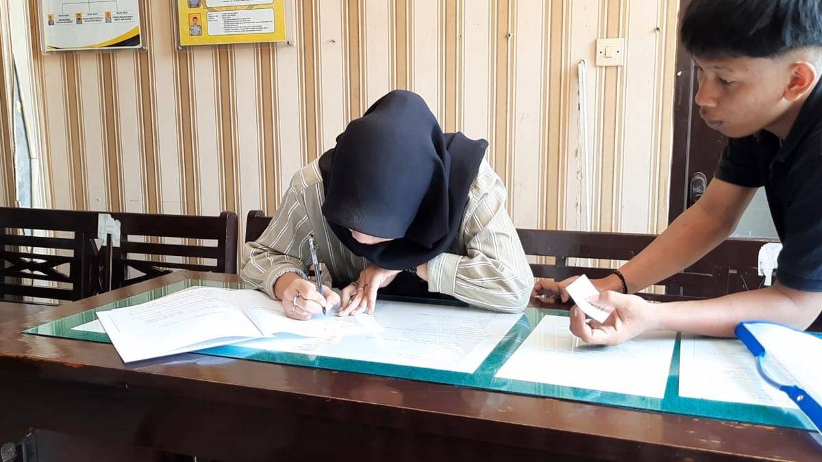 Pemohon SKCK di Sat Intelkam Polres Magetan membludak. IDN Times/Riyanto.