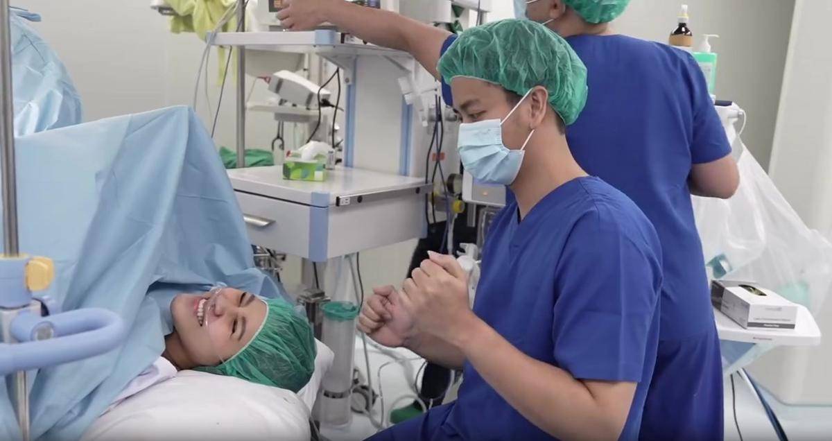 Shasa Zhania Melahirkan Anak Pertama (Instagram.com/shazhaniaa)