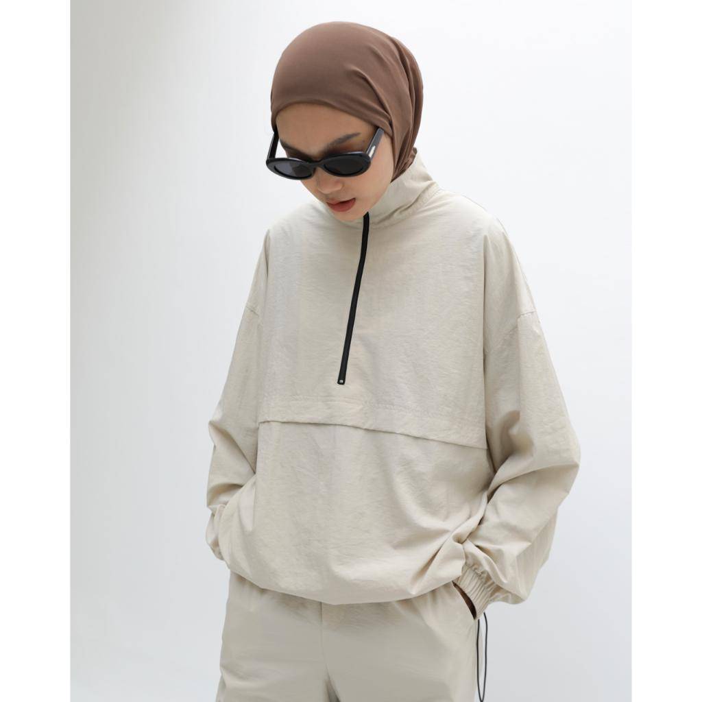Sabamodest Sporty Jacket (shopee.co.id/Sabamodest)