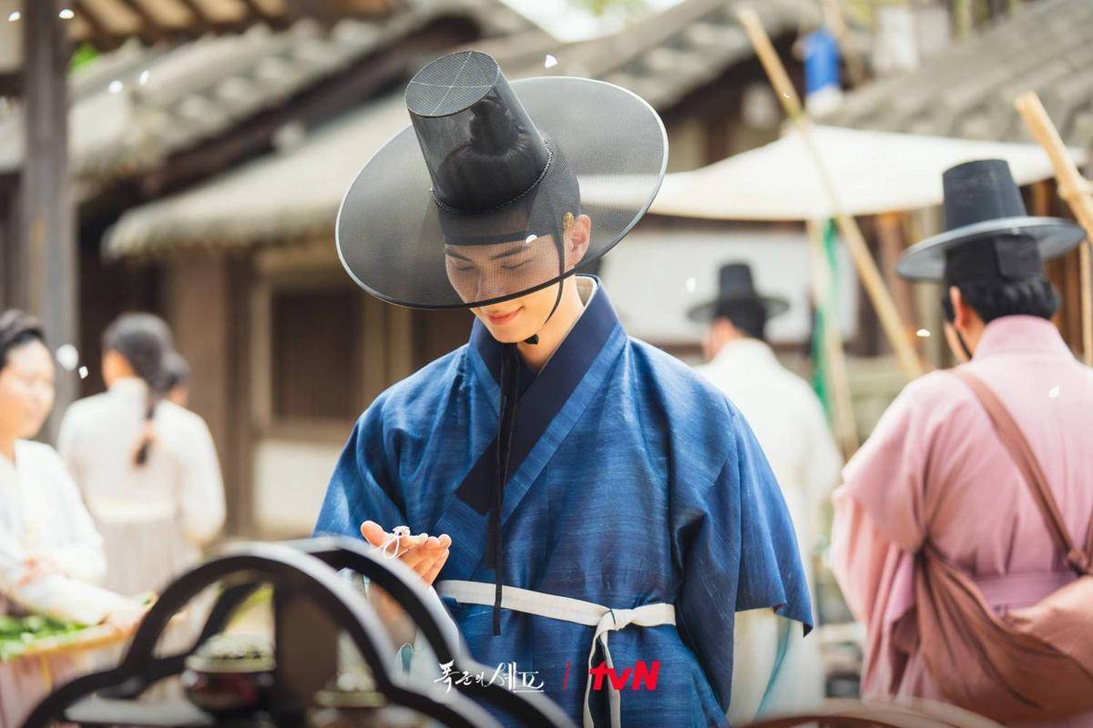still cut drama Bon Appetit, Your Majesty