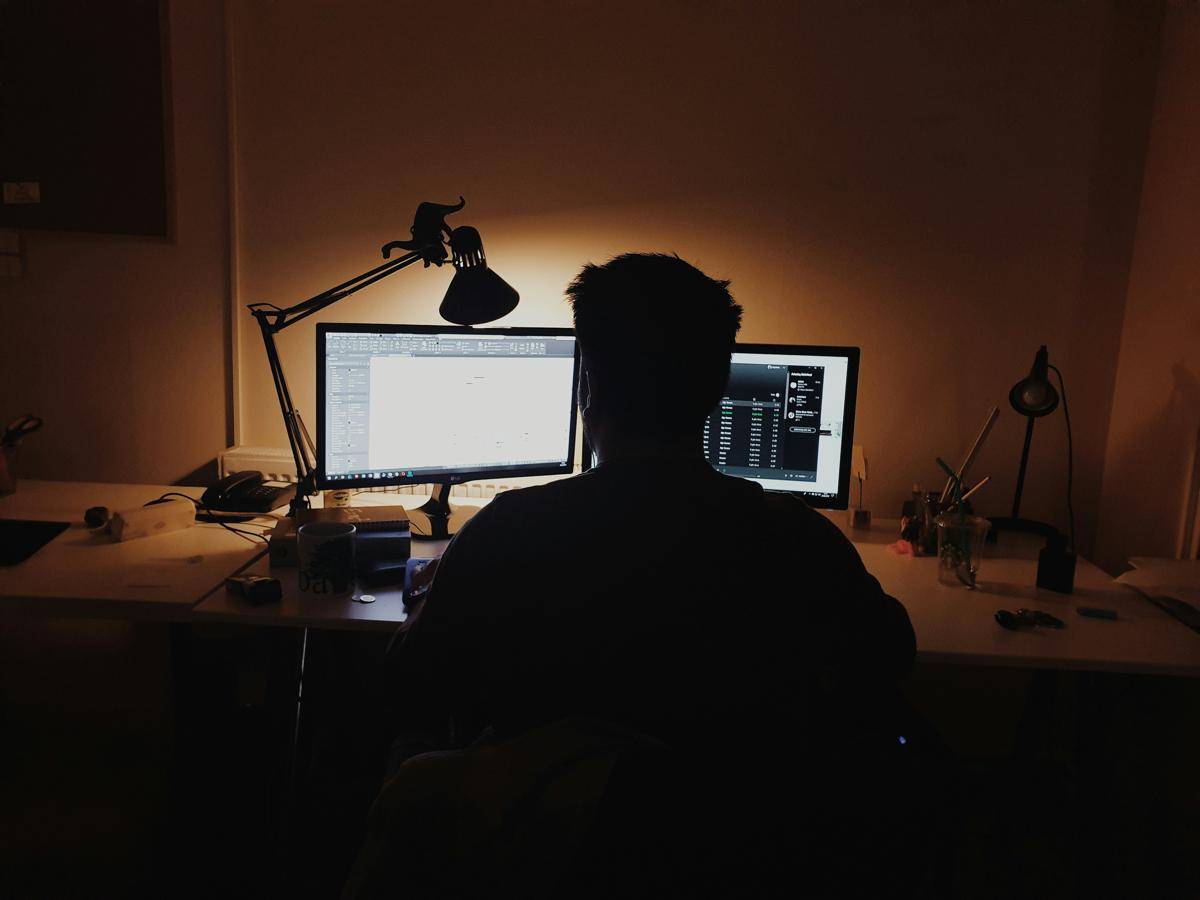 Ethical hacker (unsplash.com/@jeffgry)