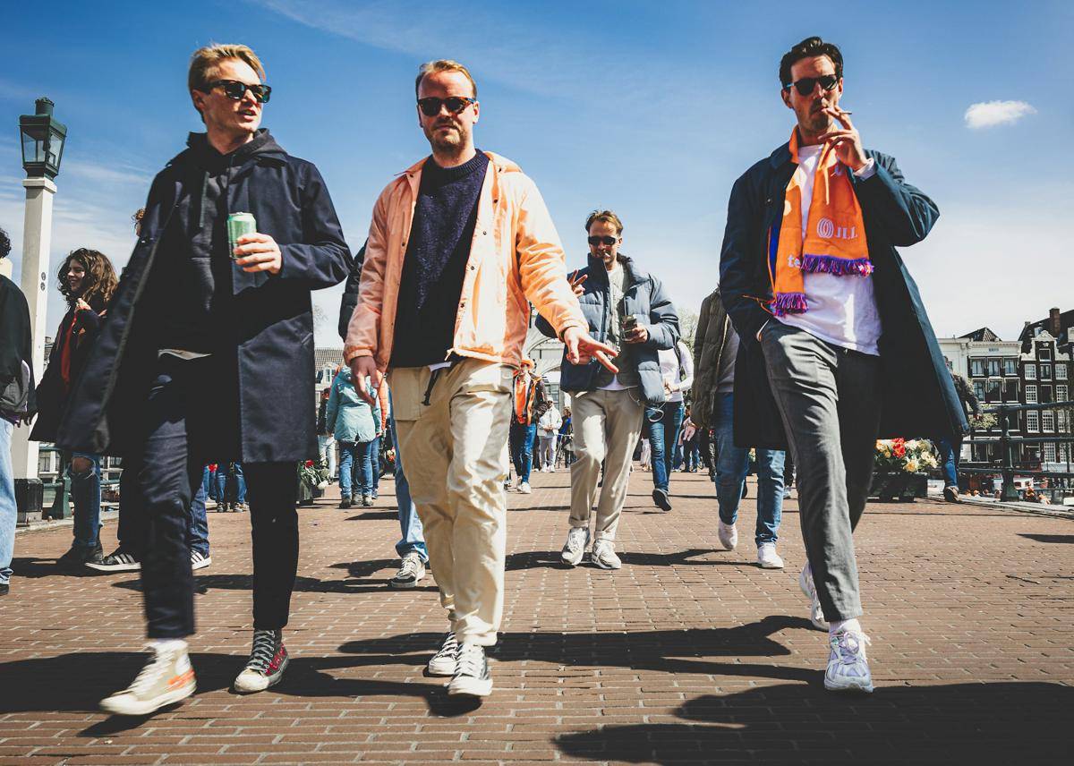 ilustrasi pria streetwear (unsplash.com/Peyman Shojaei)