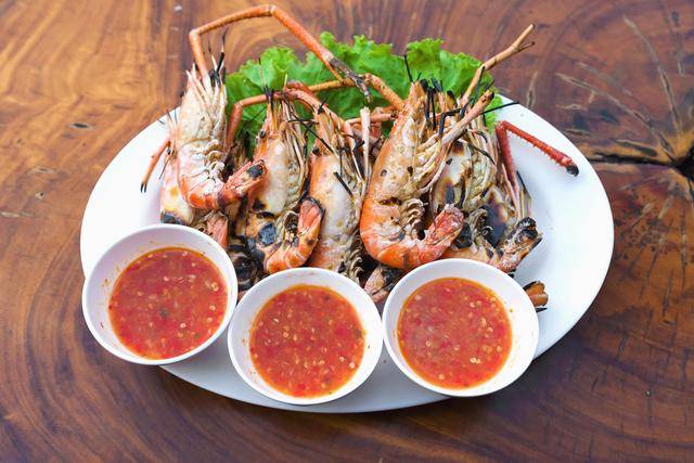 ilustrasi udang bakar jimbaran ala anak kos