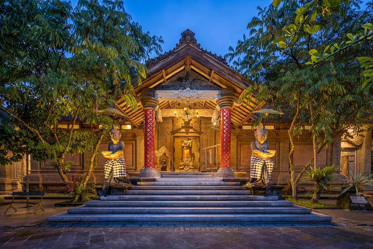 Agung Rai Museum Art of Bali wisata indoor di Bali