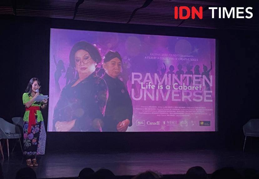 suasana penayangan film Raminten Universe: Life Is A Cabaret di Jakarta, Selasa (16/9/2025)