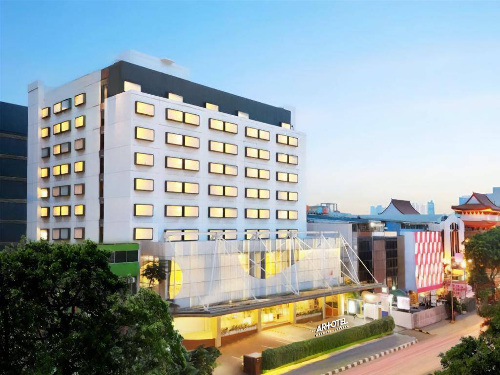 Potret bangunan ARTOTEL Harmoni Jakarta