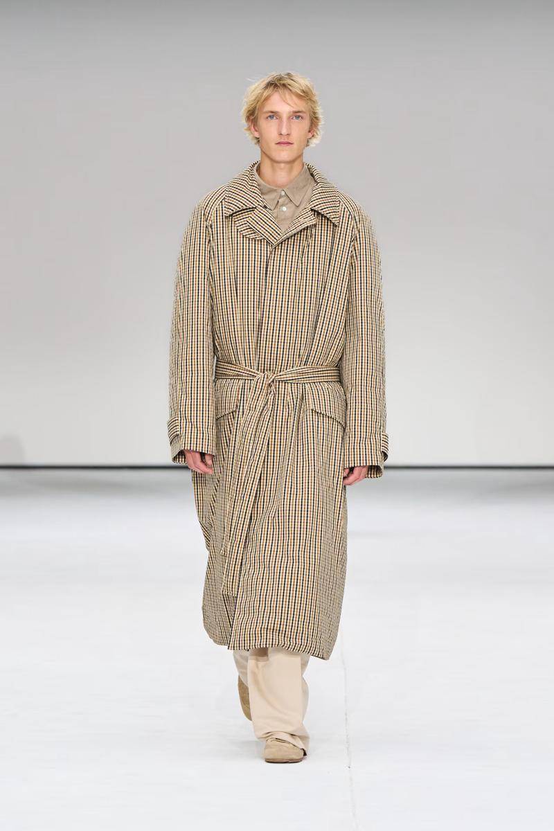 Koleksi COS A/W '25 di New York Fashion Week (dok. COS)