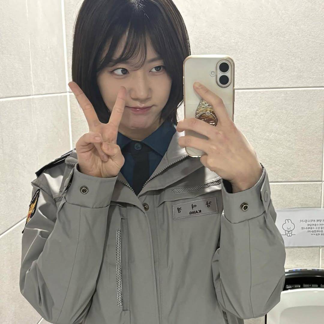 Potret Lee Ji Won di Shin's Project (Instagram.com/ji_om)