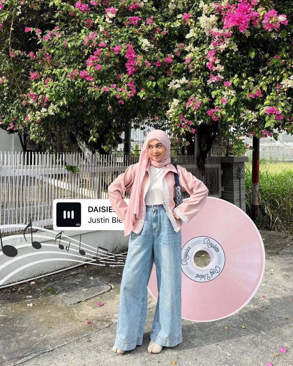 Outfit ala Syindi Lucia Putri 