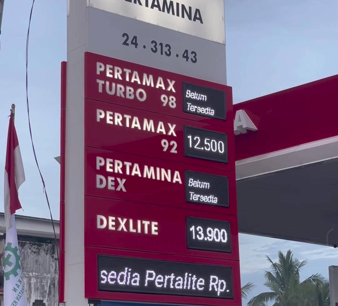 Kondisi salah satu SPBU di Muara Enim. (Dok. Istimewa)