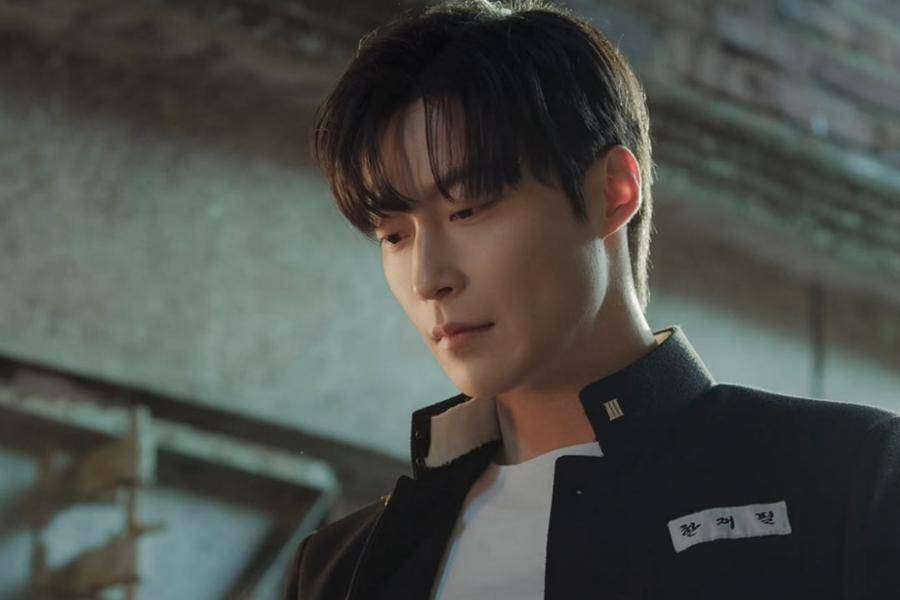 Han Jae Pil (Heo Nam Jun) di drama Korea A Hundred Memories 