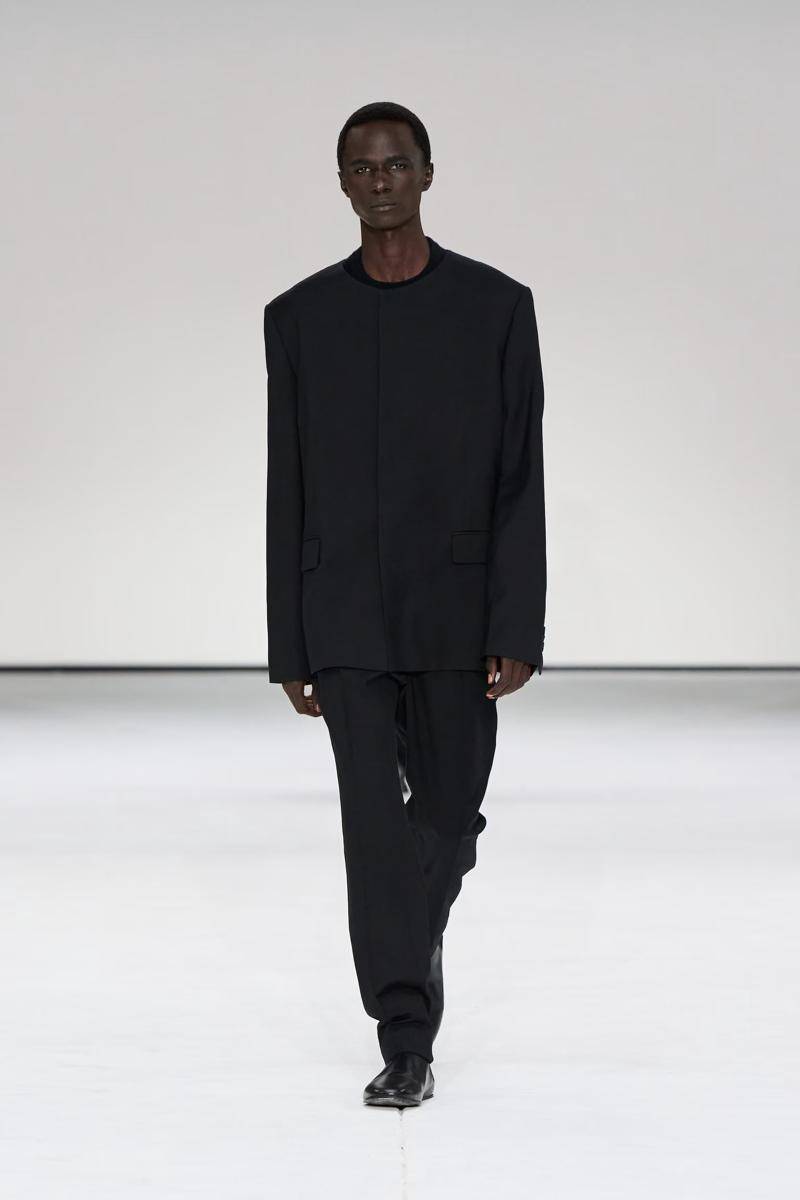 Koleksi COS A/W '25 di New York Fashion Week (dok. COS)