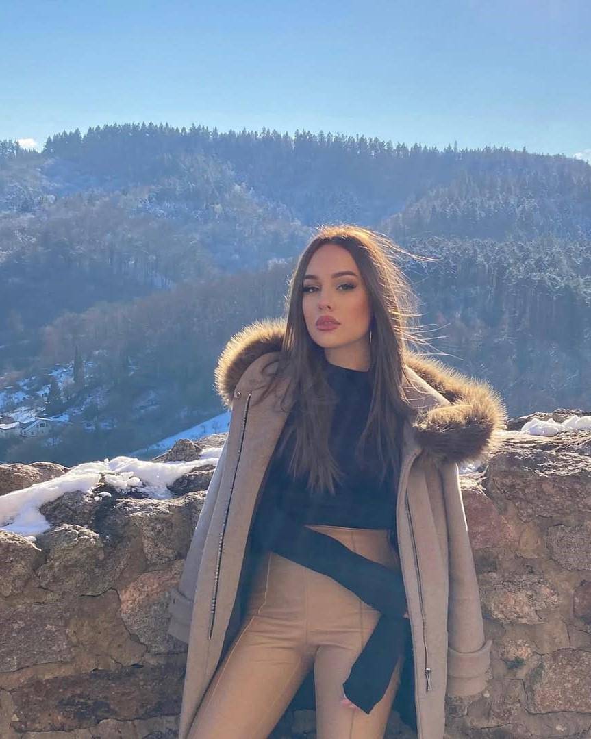 potret Sadina Dudic, Miss Grand Jerman 2025 (instagram.com/sadina_deena_dudic)
