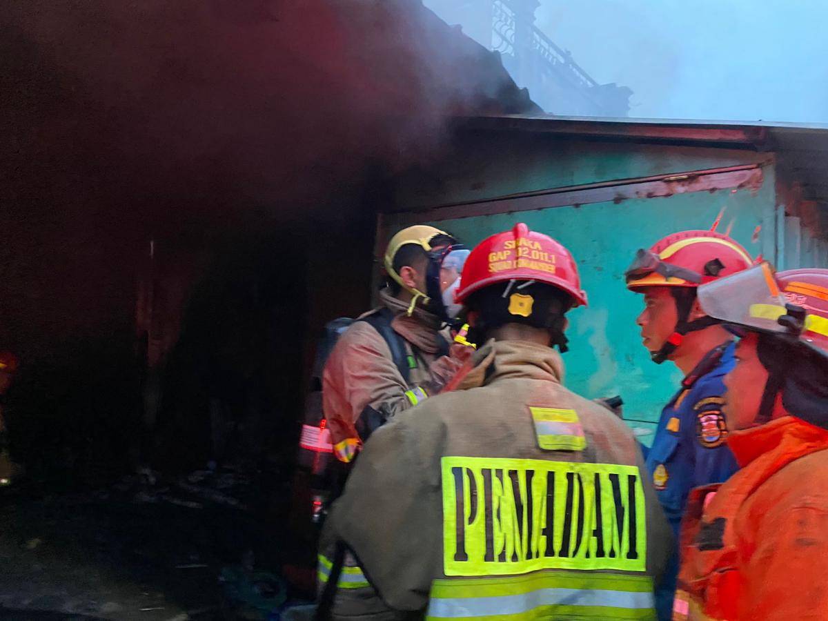 Kebakaran ruko di Bandar Lampung. (IDN Times/DamkarBalam)