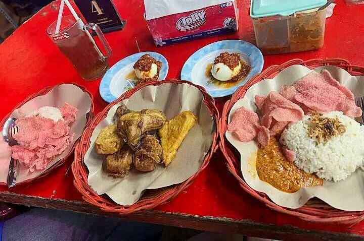 Nasi Uduk Remaja H. Toha, Jakarta Pusat (google.com/maps/Dewi Intan)