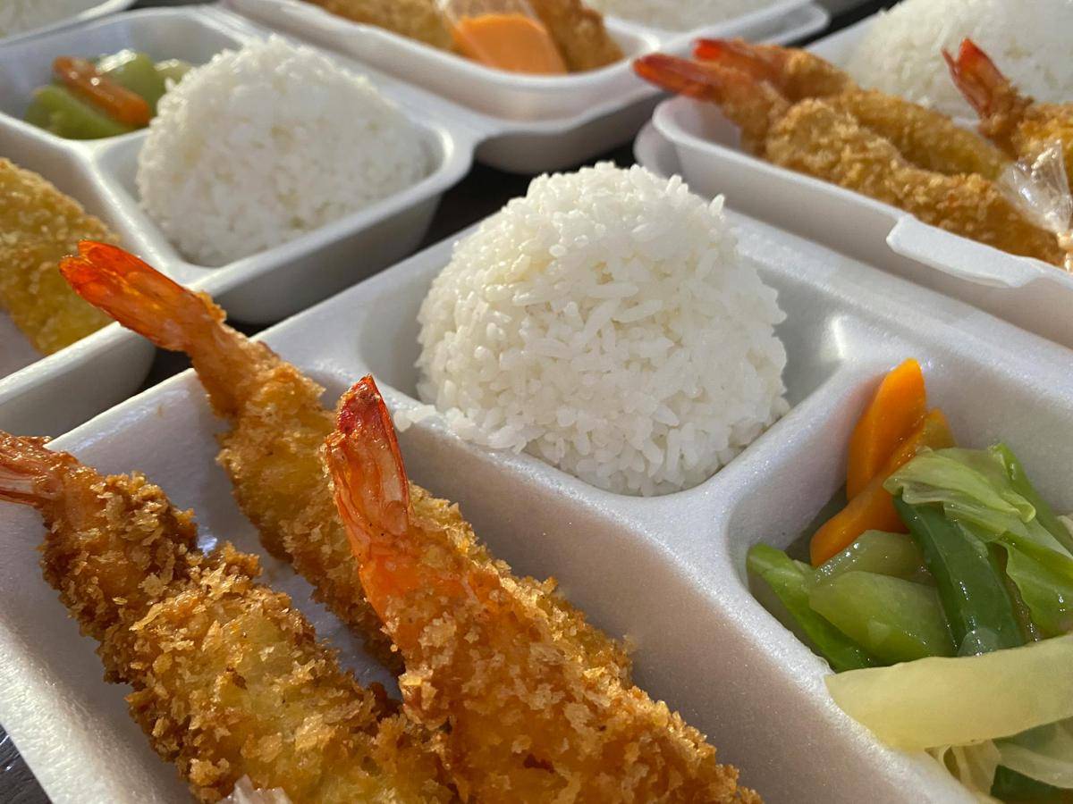 ilustrasi bento (pexels.com/Roy Renomeron)