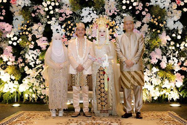 Pernikahan Rekha, Anak Pertama Rowman Ungu (Instagram.com/babeh_rowmanungu)