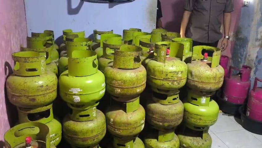 Gas 3 Kg hasil oplosan pria di Gowa/Istimewa