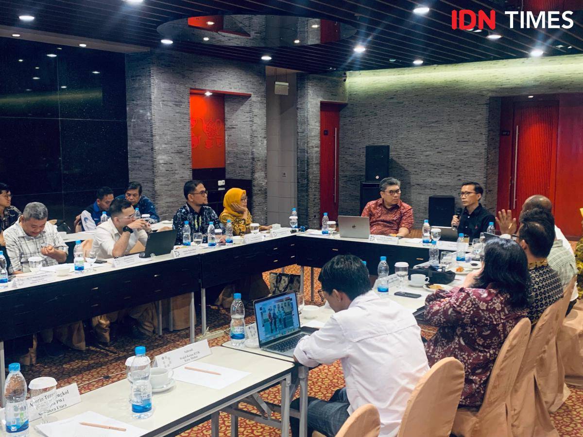 FGD yang digelar Mastel dan BBC Media di Grand Mercure, Kamis (18/9/2025) (IDN Times/Doni Hermawan)