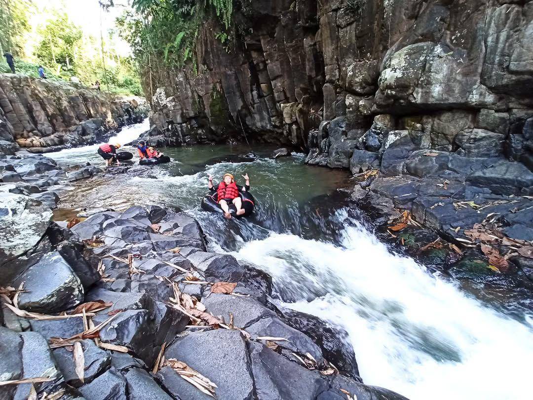 pln, desa wisata getas, wisata tubing genting, wisata kendal, tjsl