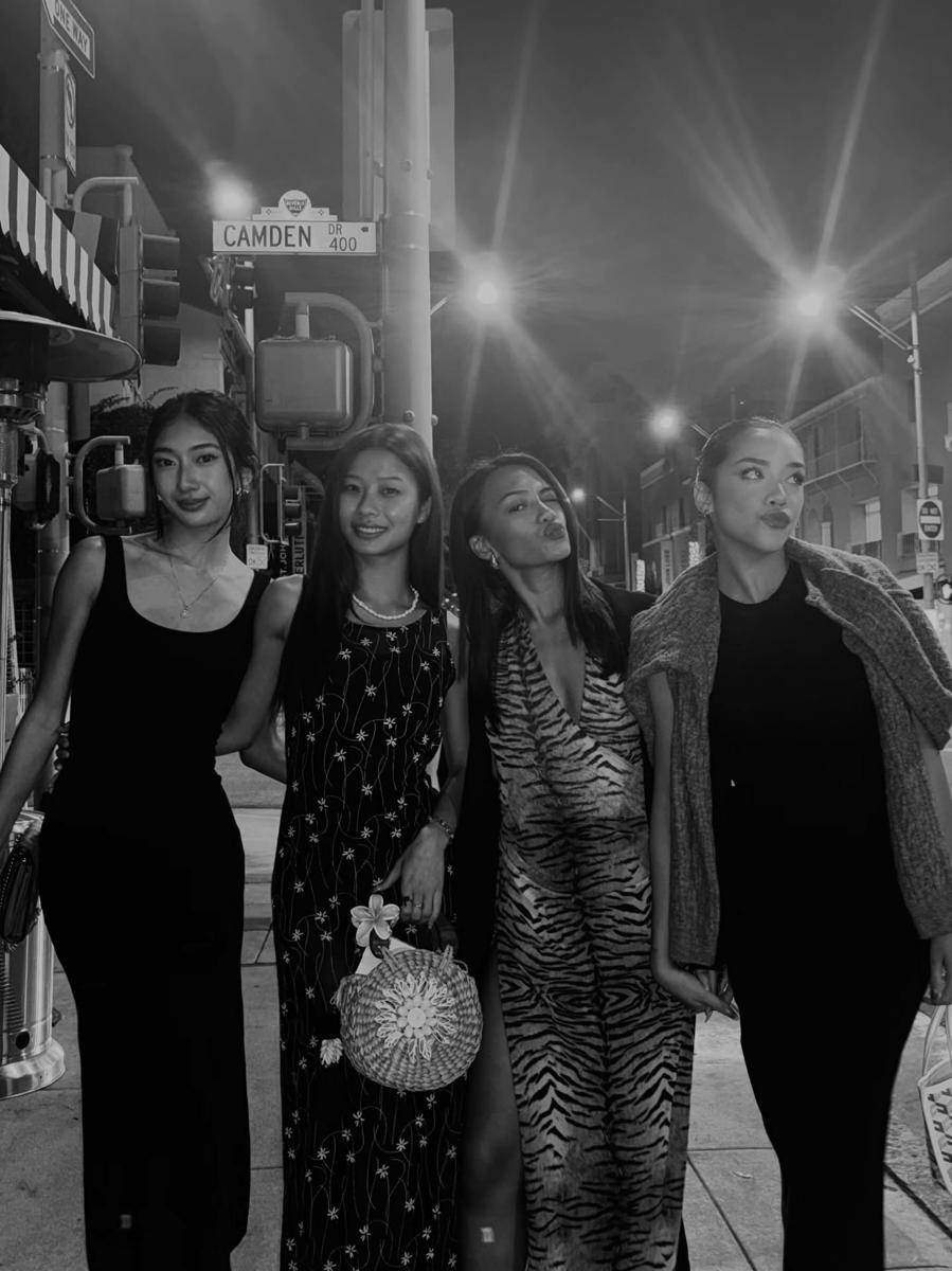 Ulang Tahun Esther no na (Instagrfam.com/queenetey)
