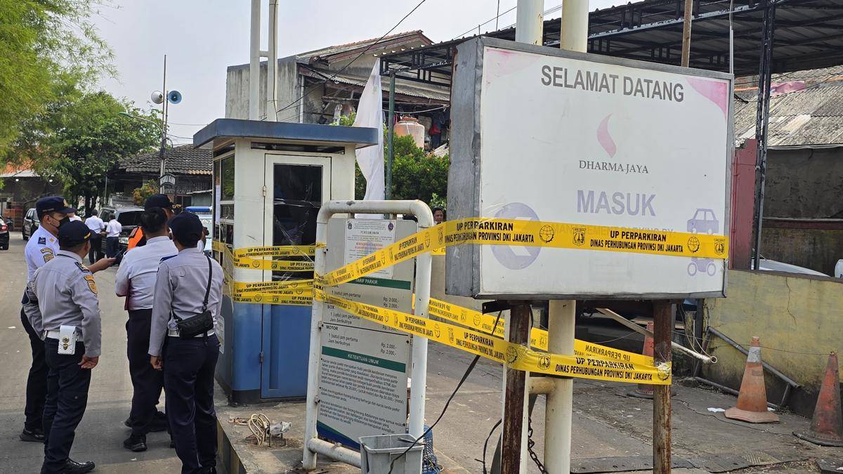 Dishub DKI Jakarta segel Parkir Perumda Dharma Jaya/dok Dishub DKI