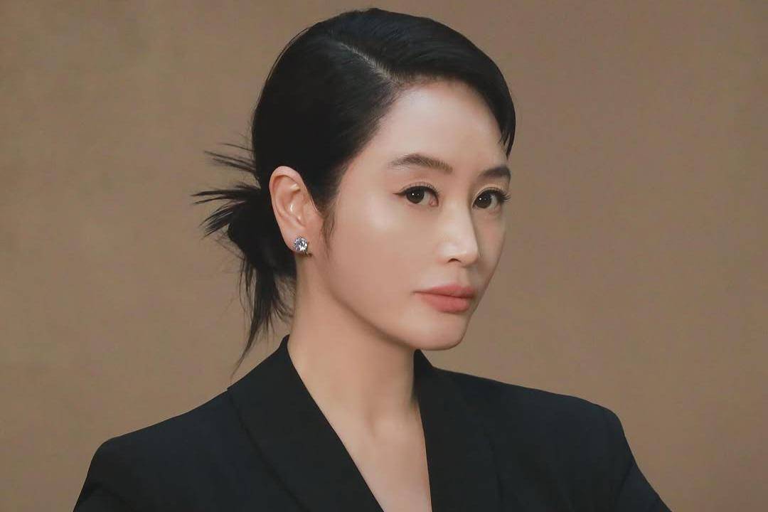 potret Kim Hye Soo (instagram.com/hoduent)