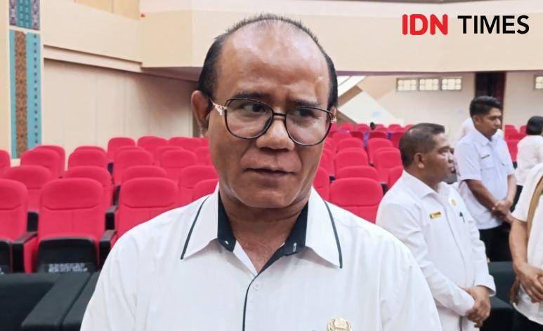 Kepala BKD NTT, Yosef Rasi. (IDN Times/ Putra F. D. Bali Mula)