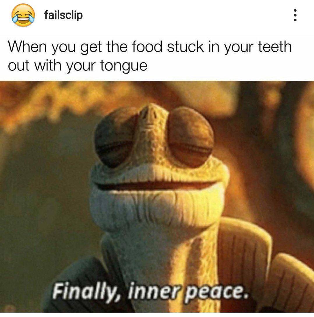 meme makanan nyangkut 