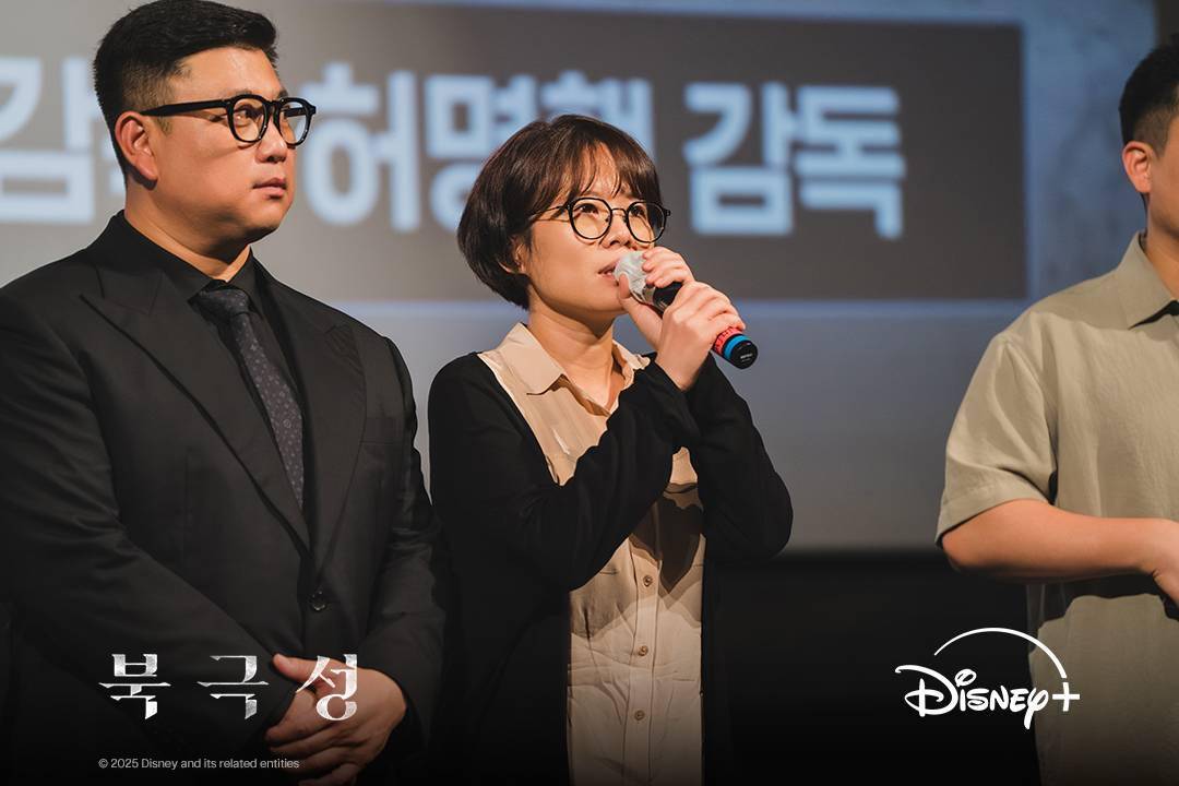 Sutradara Kim Hee Won di konferensi pers drama Tempest 