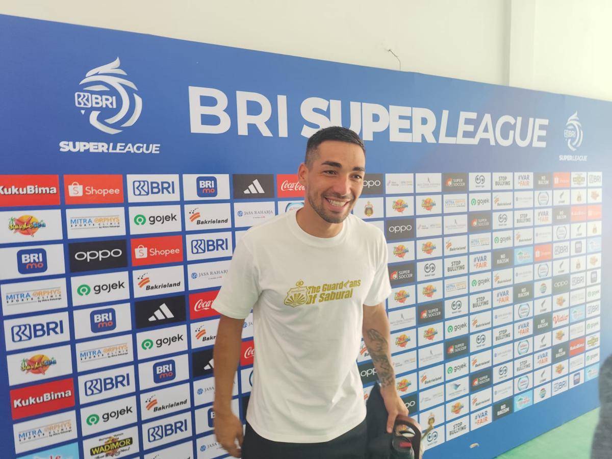 Gelandang Bhayangkara Presisi Lampung FC, Lautaro Bellegia.(IDN Times/Muhaimin)