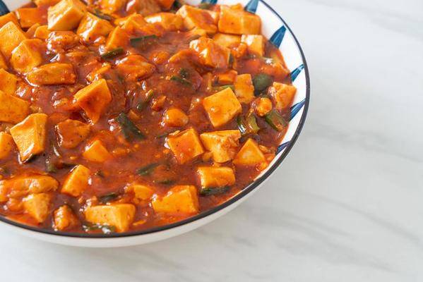 ilustrasi mapo tofu