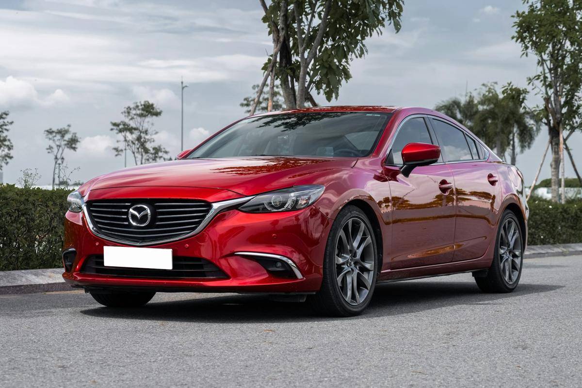 Mobil Mazda. (unsplash.com/czon00)