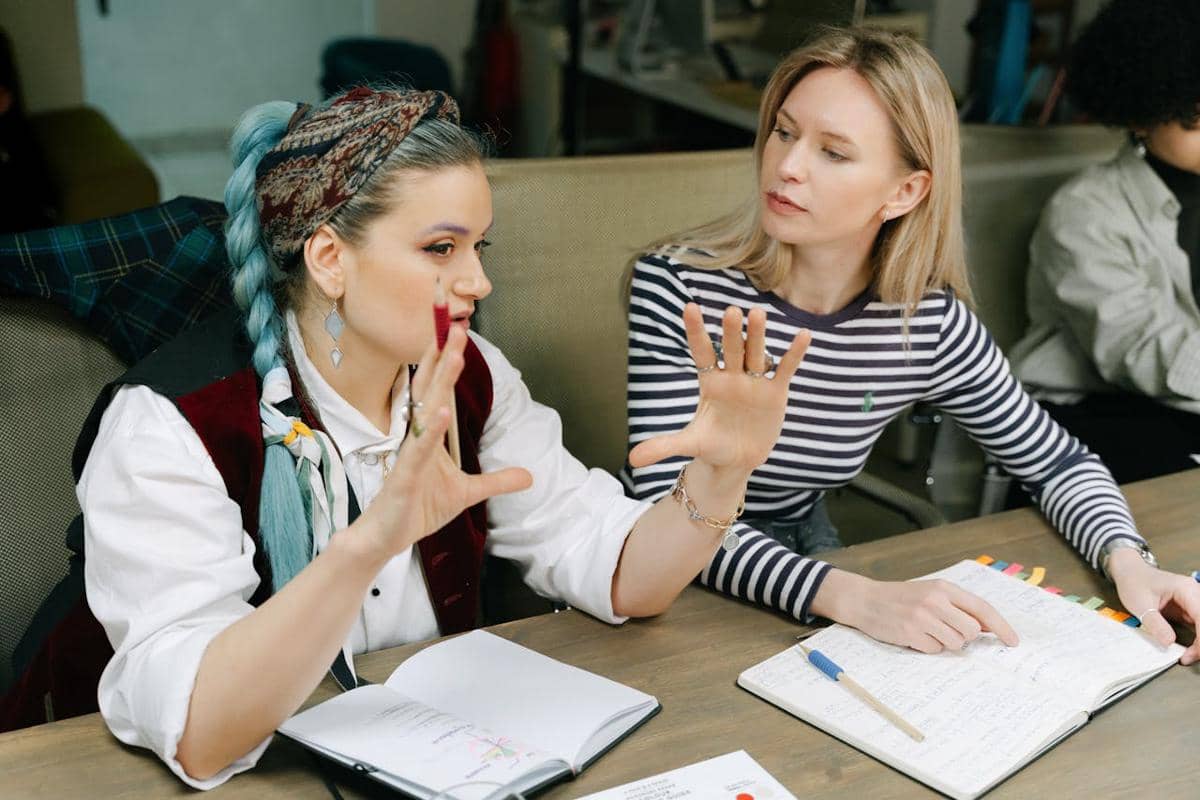 5 Tips Mengasah Kemampuan Listening agar Komunikasi Lebih Efektif