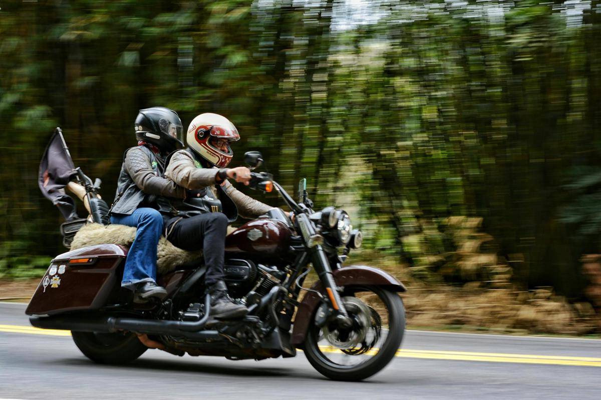 ilustrasi touring motor (pexels.com/Marco Antonio)